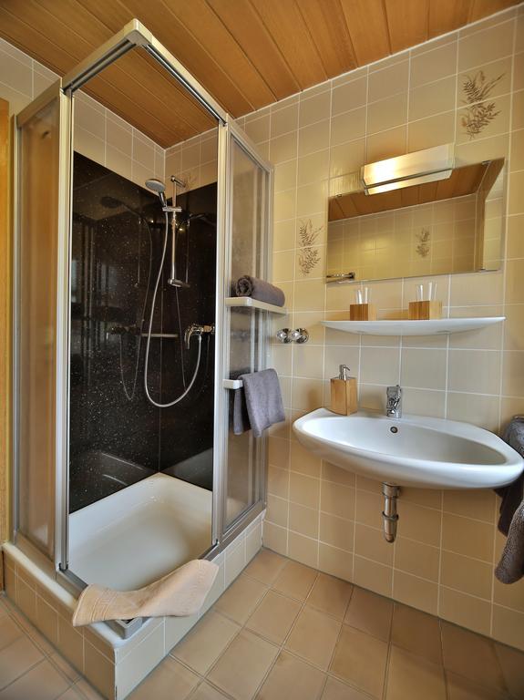 Osserhotel Garni Lohberg Buitenkant foto
